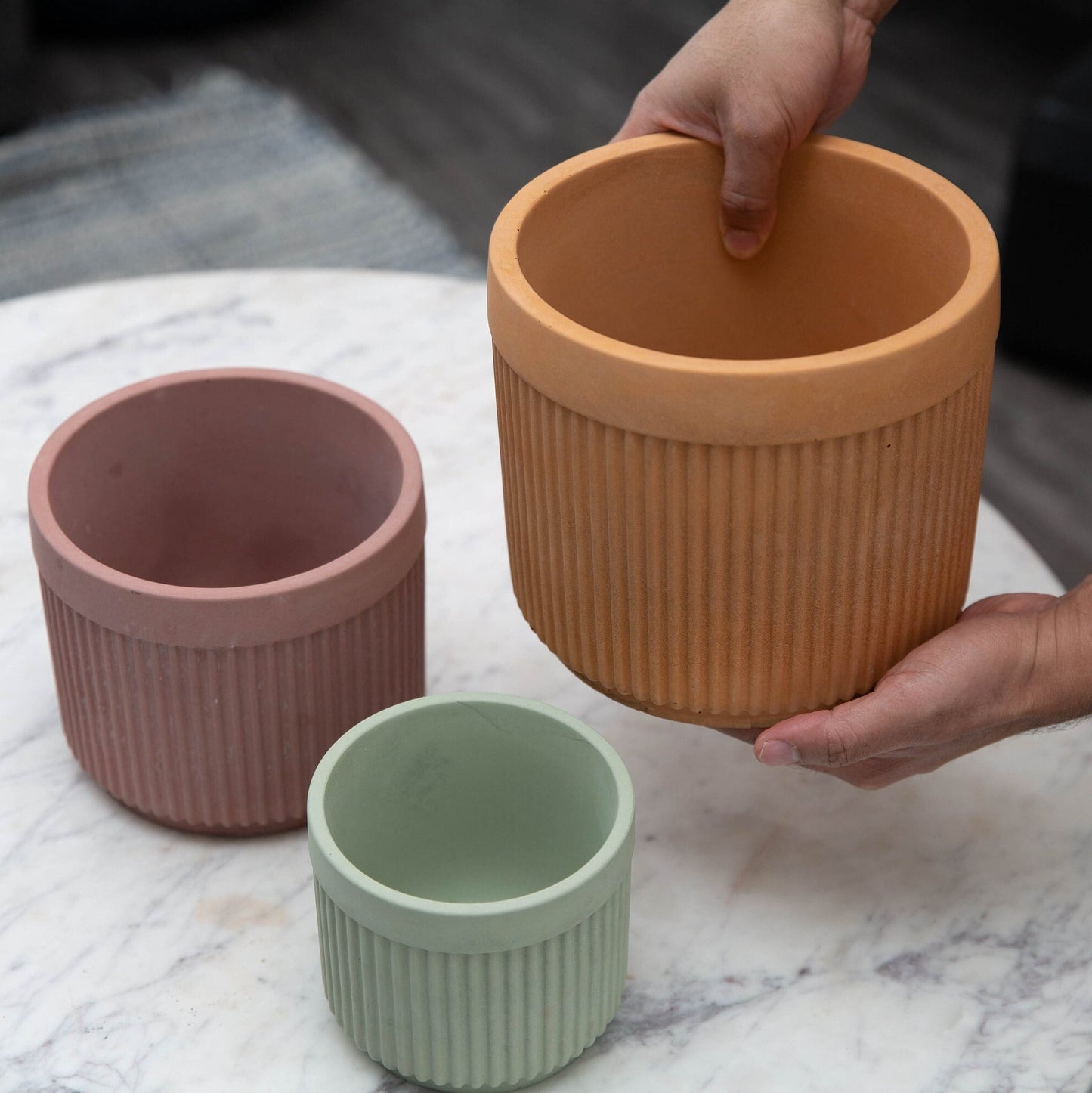 5 inch Cylindrical Fluted Planter Silicone Mold with Casting Frame