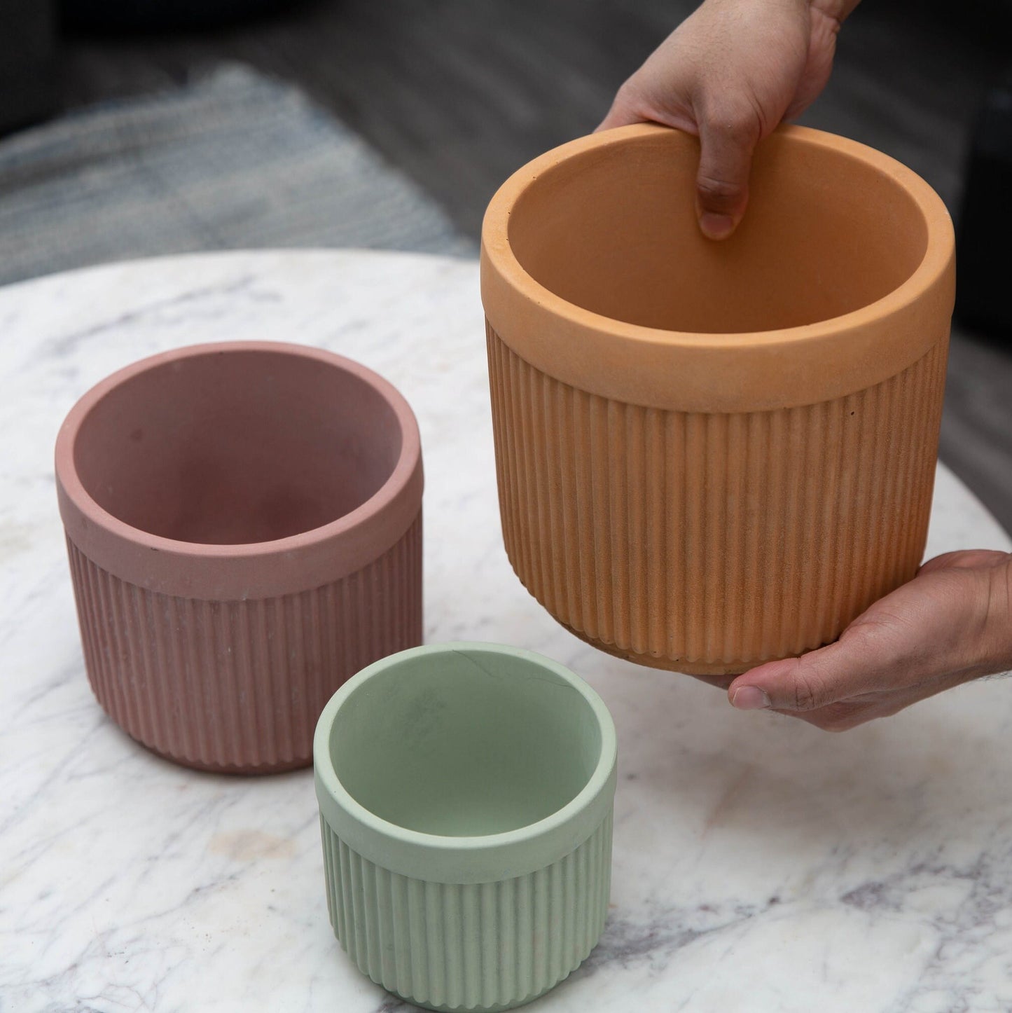 6 inch Cylindrical Fluted Planter Silicone Mold with Casting Frame