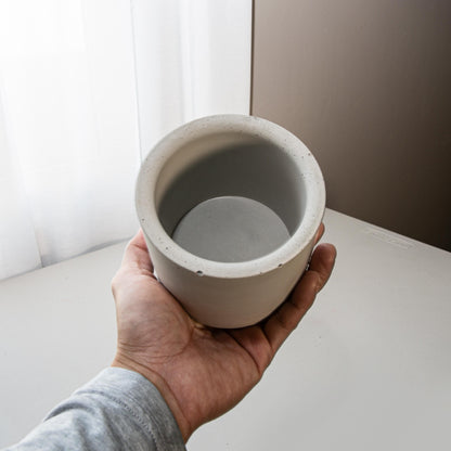 10oz Cylinder Candle Jar Silicone Mold with Casting Frame