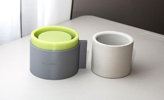 10oz Cylinder Candle Jar Silicone Mold with Casting Frame